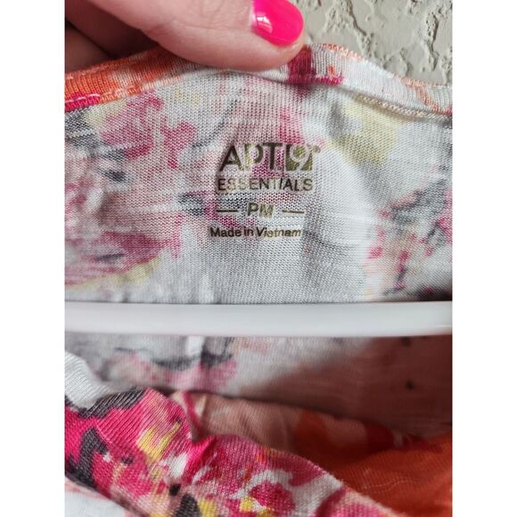 APT 9 Essentials Sz PM Short Sleeve Scoop Neck T Shirt Floral Pink Peach - Picture 2 of 3